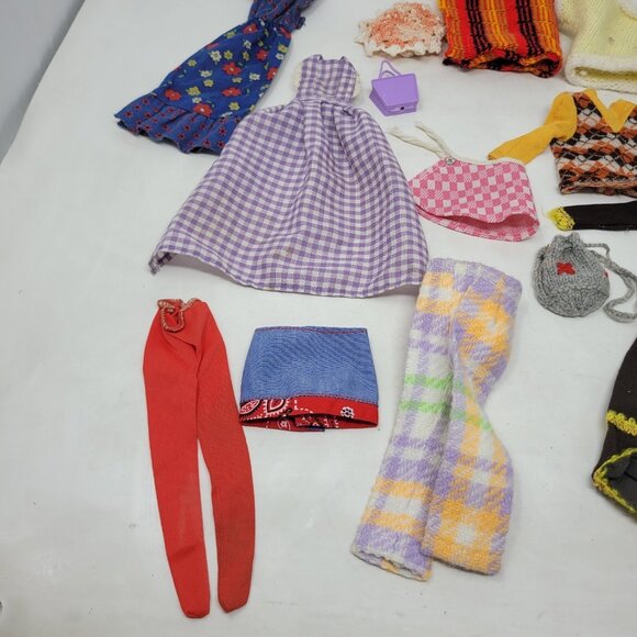 Vintage Lot Of Barbie Doll Mixed Doll Clothes Bags Dress Top Shorts Skirt70-80s - Picture 5 of 11